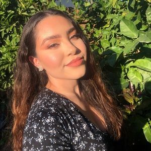 Meet your Posher, Sonia